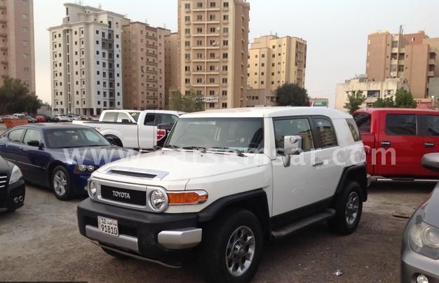 2012 Toyota FJ Cruiser 4x4 for sale in Kuwait - New and used cars for ...