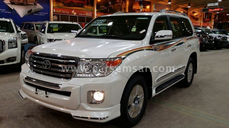 2015 Toyota Land Cruiser GXR V8 for sale in Saudi Arabia New and used cars for sale in Saudi