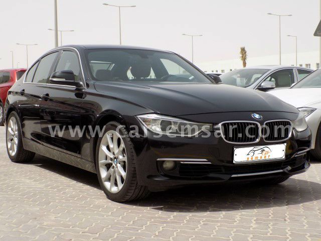 مستعملة بي ام دبليو الفئة الثالثة سيارات قطر للبيع