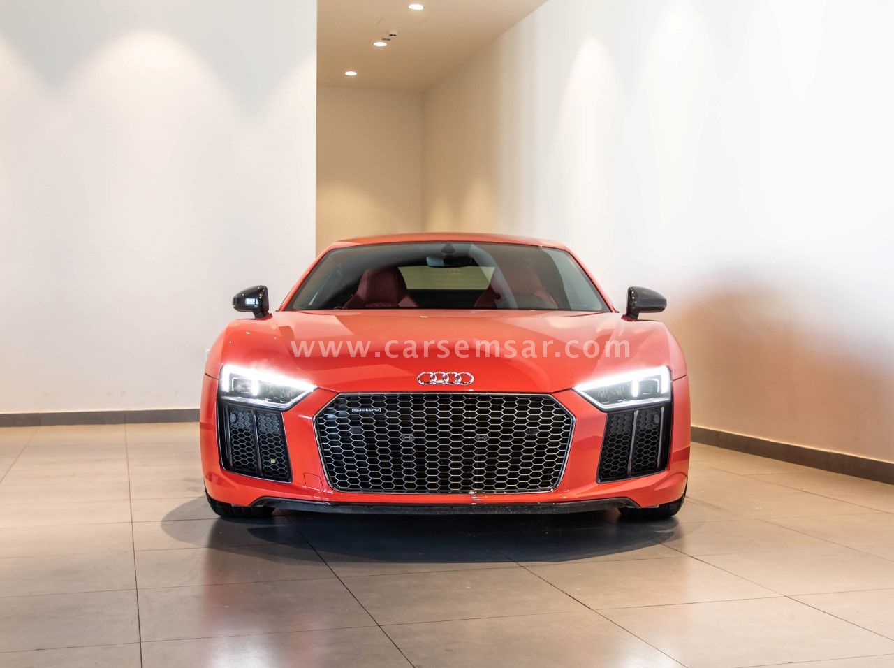 2017 أودي ار 8 بلاس V10 للبيع في قطر - سيارات قطر للبيع على كار سمسار