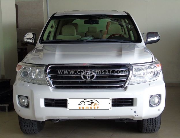 2014 Toyota Land Cruiser GXR V8 for sale in Qatar - New and used cars for sale in Qatar