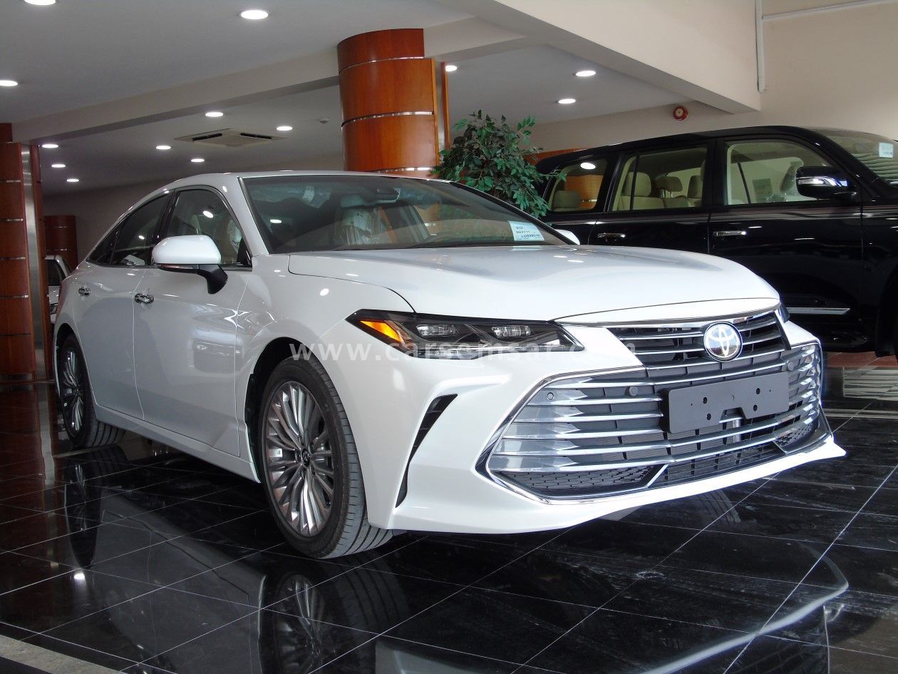2020 Toyota Avalon Limited for sale in Qatar New and used cars for