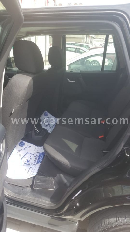 2012 Land Rover LR2 SE for sale in Qatar New and used cars for sale