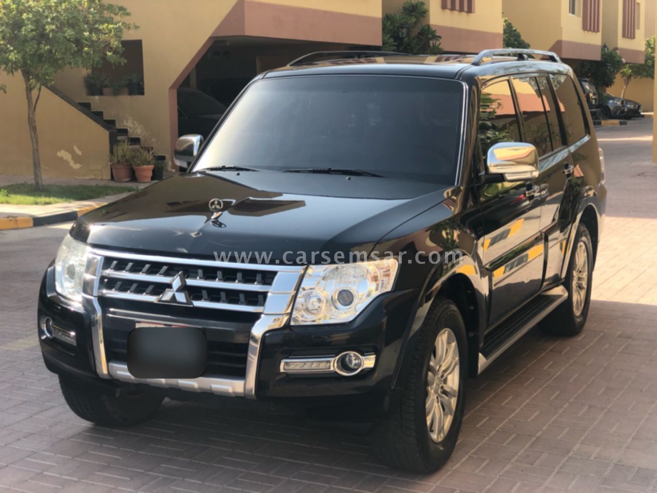 2016 Mitsubishi Pajero 3.8 GLS for sale in Qatar New and used cars