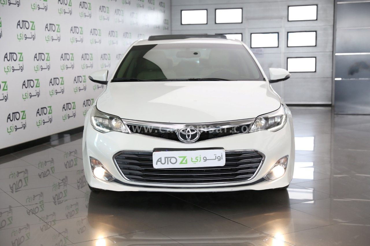 2013 Toyota Avalon Limited for sale in Qatar New and used cars for