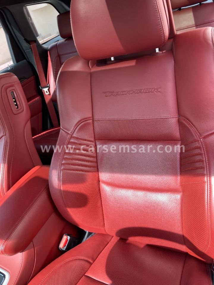 2018 Jeep Grand Cherokee Trackhawk Hellcat for sale in Qatar New and