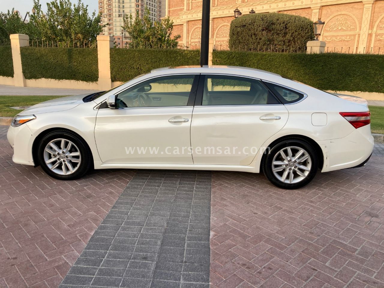 2013 Toyota Avalon XLE for sale in Qatar New and used cars for sale