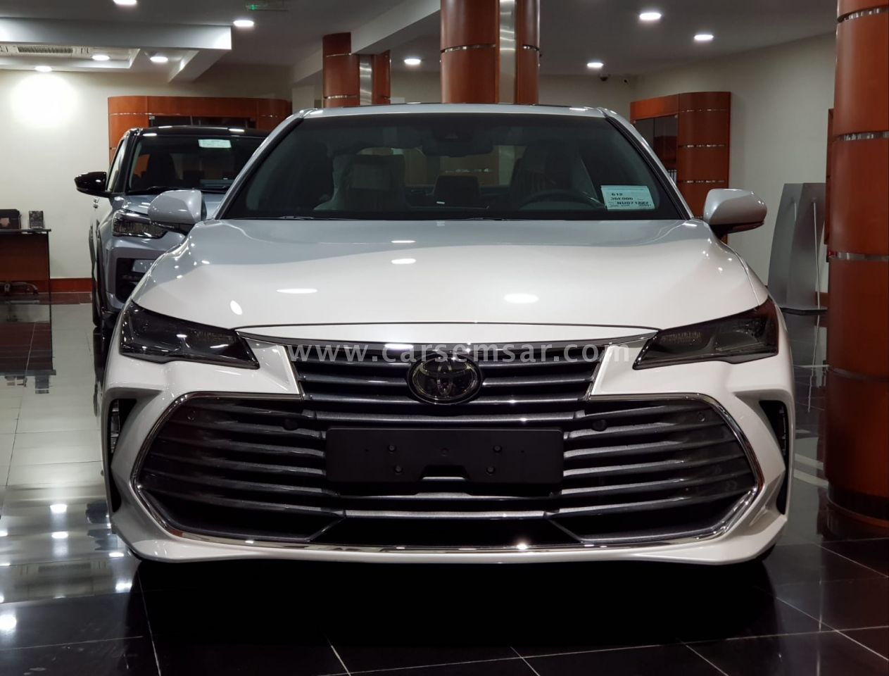 2022 Toyota Avalon Limited for sale in Qatar New and used cars for