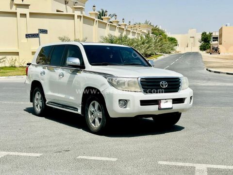 2012 Toyota Land Cruiser GXR V8