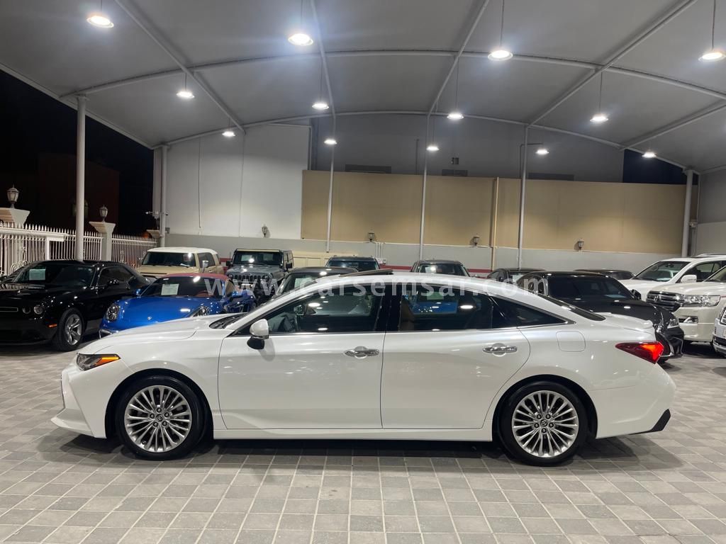 2020 Toyota Avalon Limited for sale in Bahrain New and used cars for