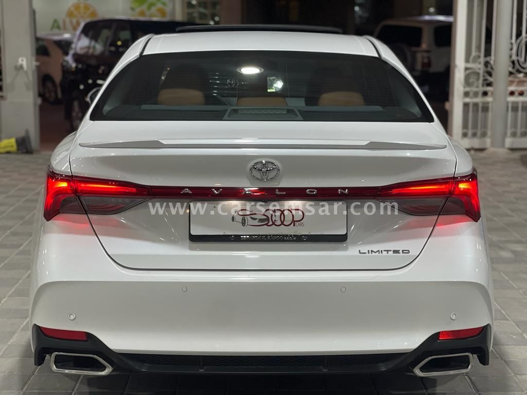 2020 Toyota Avalon Limited for sale in Bahrain New and used cars for