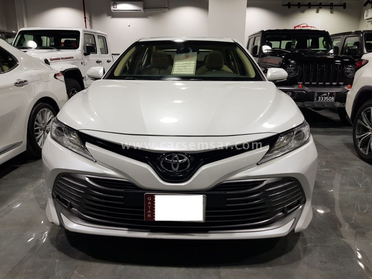 2018 Toyota Camry Limited for sale in Qatar - New and used cars for ...