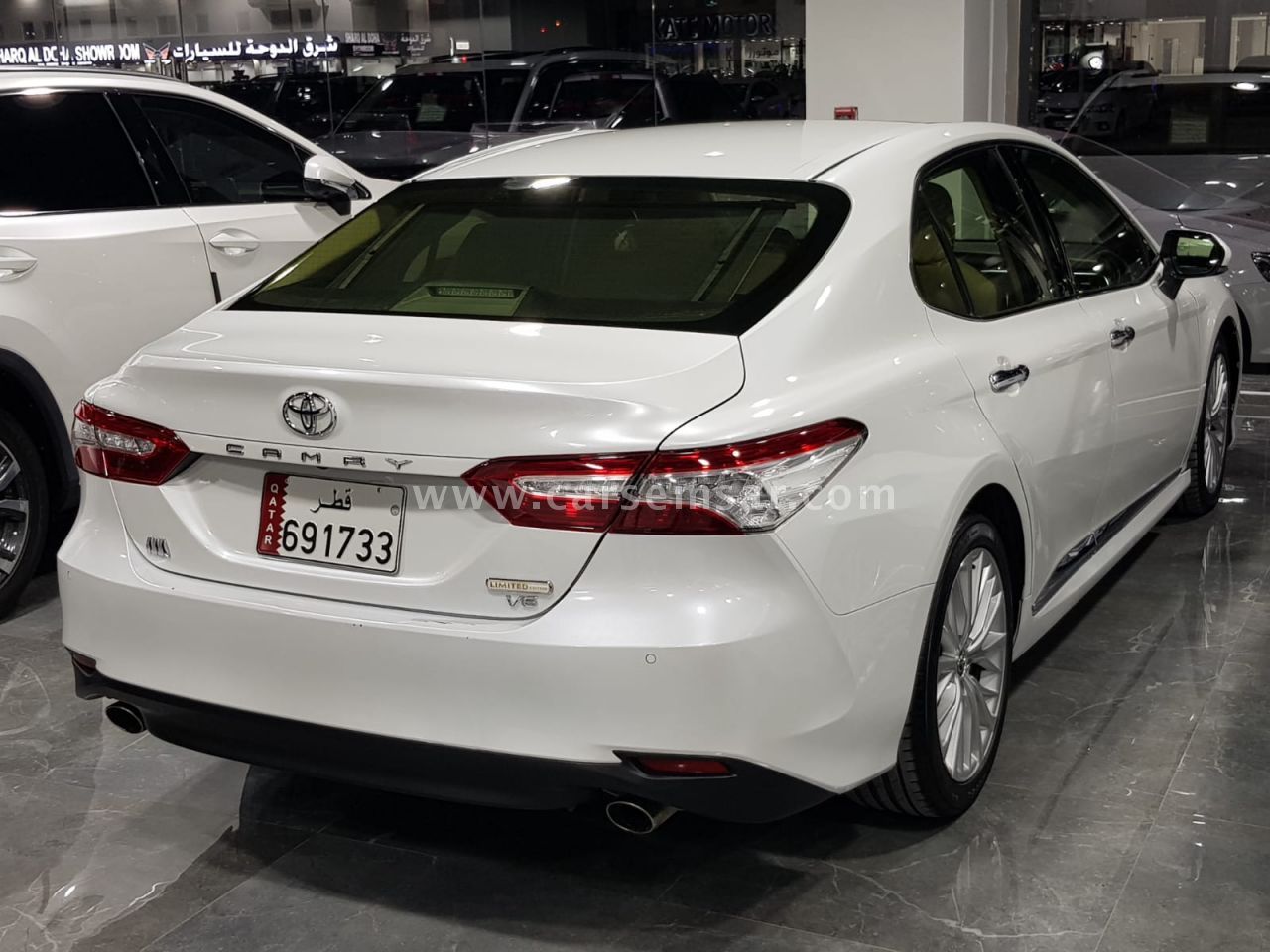 2018 Toyota Camry Limited for sale in Qatar - New and used cars for ...