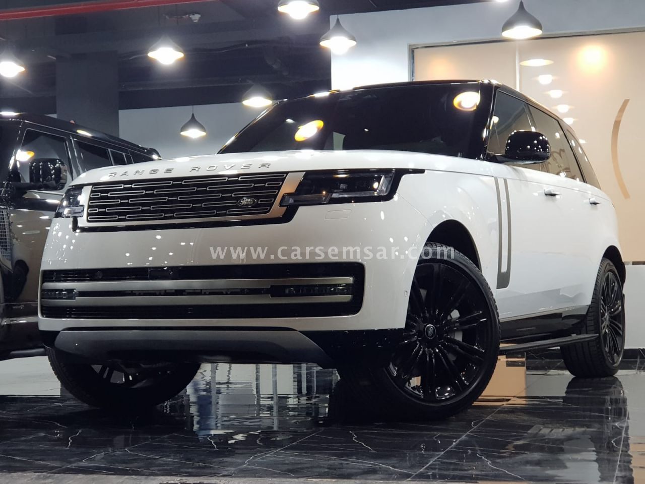2023 Land Rover Range Rover Vouge HSE for sale in Qatar New and used