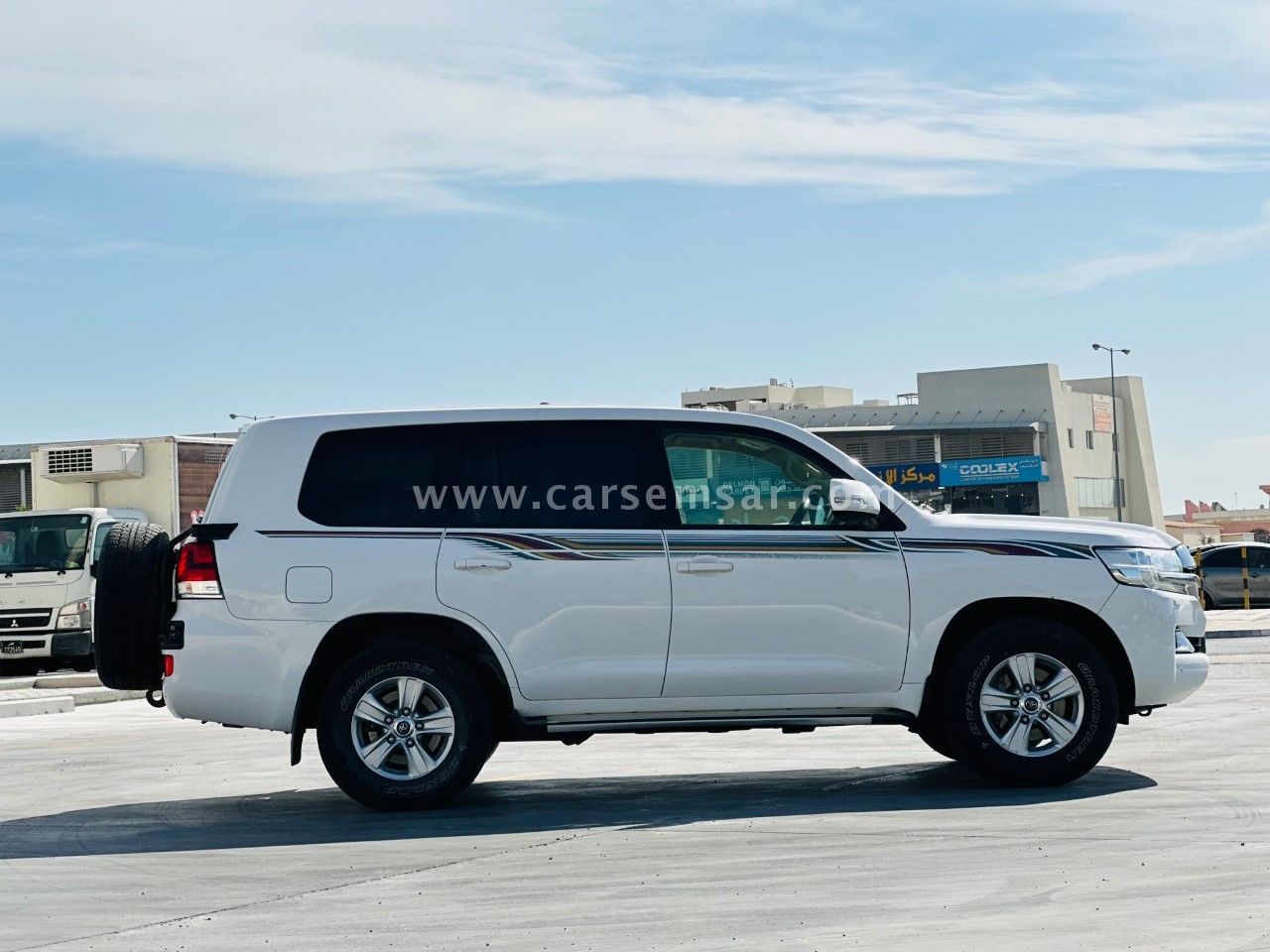 2017 Toyota Land Cruiser GXR V8 Diesel for sale in Qatar New and used