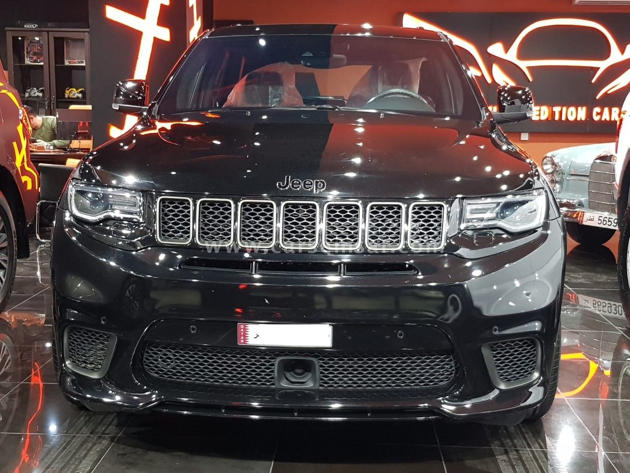 2018 Jeep Grand Cherokee Trackhawk Hellcat for sale in Qatar New and