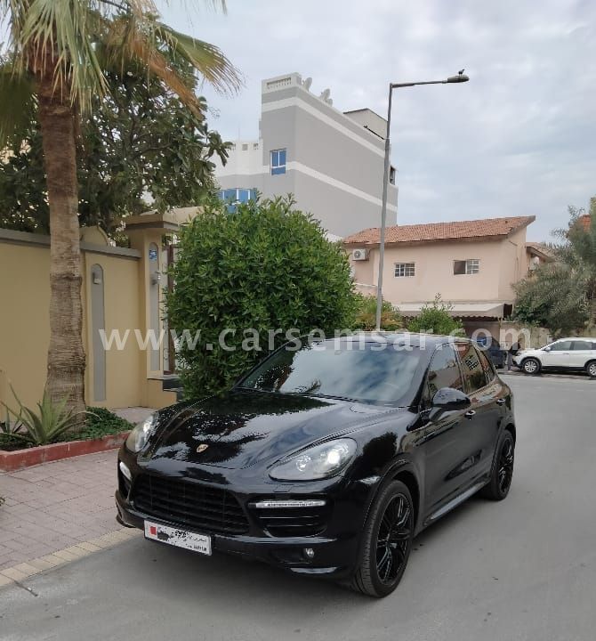 2014 Porsche Cayenne GTS for sale in Bahrain New and used cars for
