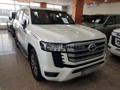 2022 Toyota Land Cruiser GXR Twin Turbo
