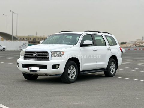 2011 تويوتا سيكويا 5.7