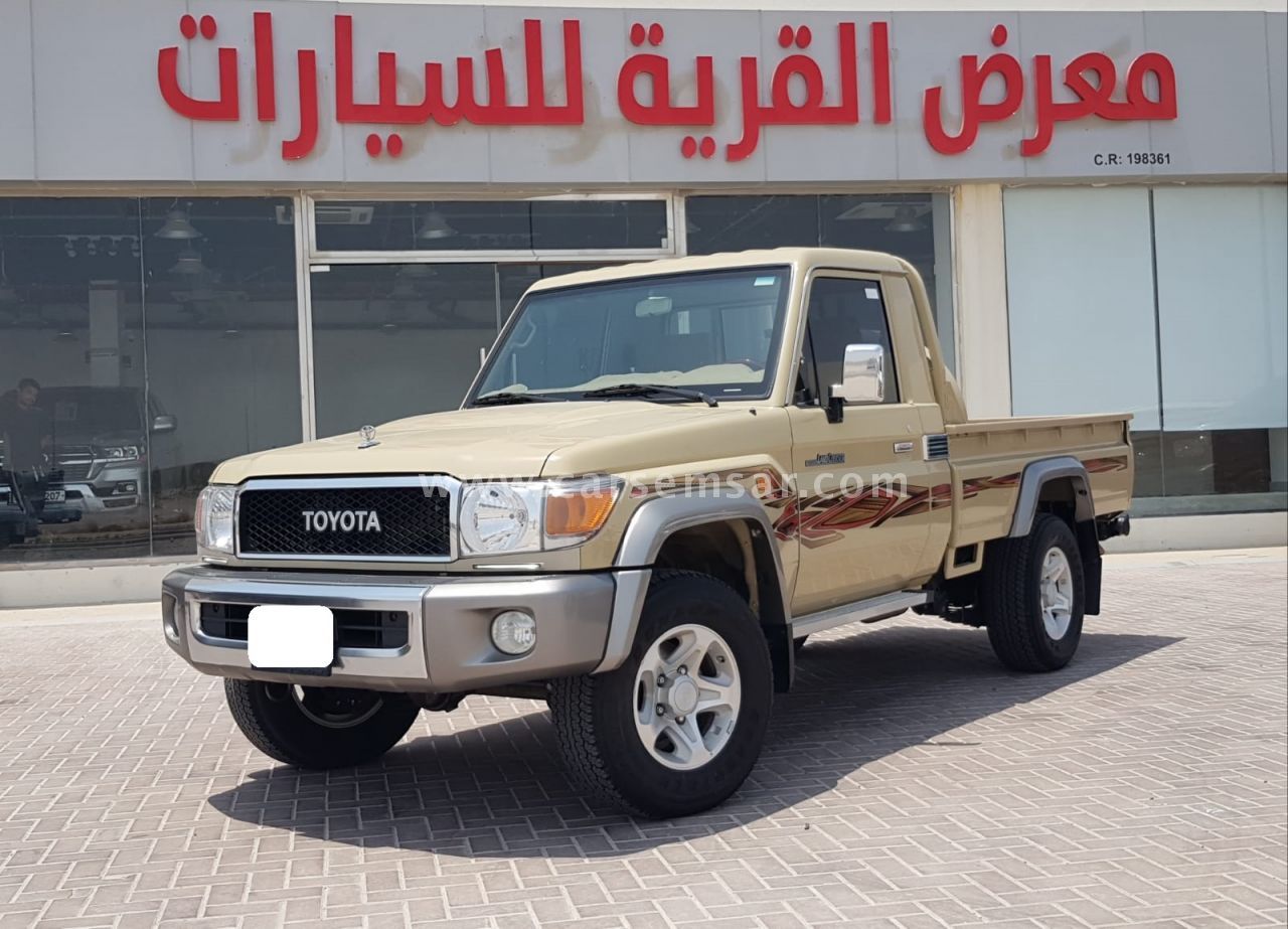 2022 Toyota Land Cruiser Pickup LX for sale in Qatar - New and used ...