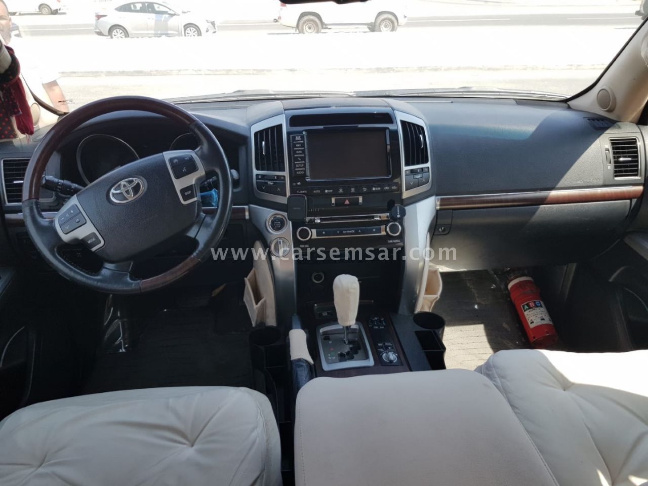 2015 Toyota Land Cruiser VXR for sale in Qatar New and used cars for