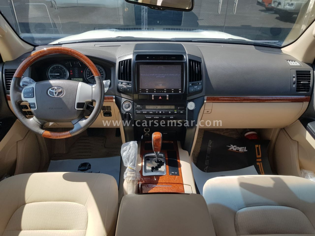 2015 Toyota Land Cruiser GXR for sale in Qatar New and used cars for