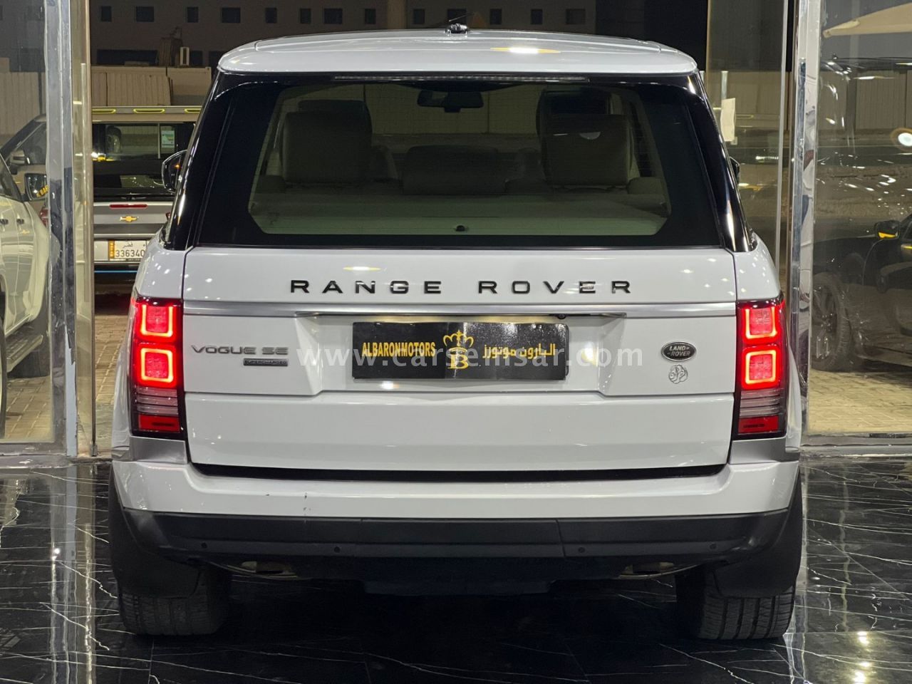 2014 Land Rover Range Rover Vogue Supercharged SE for sale in Qatar
