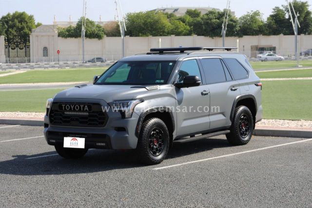 2023 Toyota Sequoia 3.5 — photo 1 for sale in Qatar