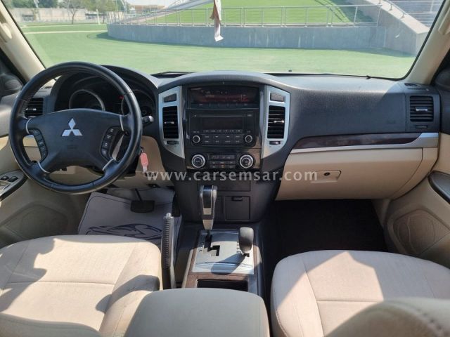 2019 Mitsubishi Pajero 3.5 V6 — photo 2 for sale in Qatar