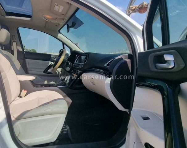 2017 GAC GS4 — photo 2 for sale in Qatar