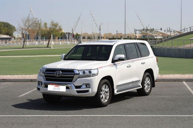 2020 Toyota Land Cruiser GXR V8 — photo 1 for sale in Qatar