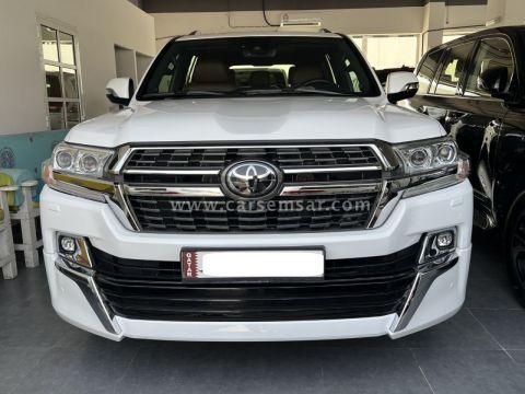 2021 Toyota Land Cruiser VXR