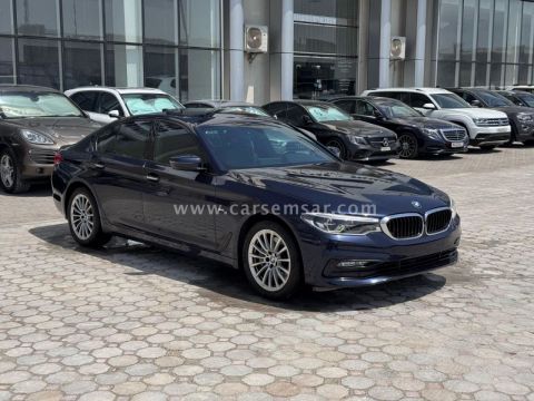 2017 BMW 5-Series 530i