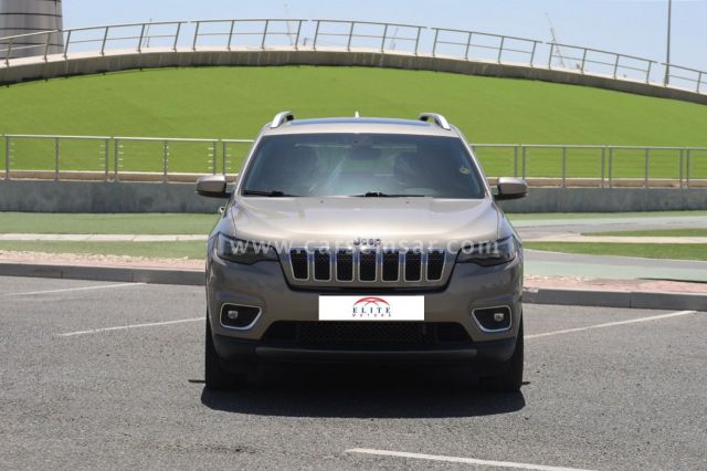 2020 Jeep Cherokee Limited 3.2 — photo 2 for sale in Qatar