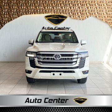 2025 Toyota Land Cruiser GXR V6