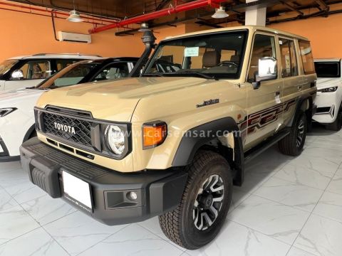 2025 Toyota Land Cruiser Pickup LX
