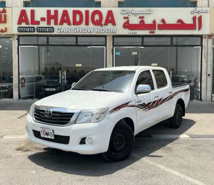 2014 تويوتا هايلكس 2.7