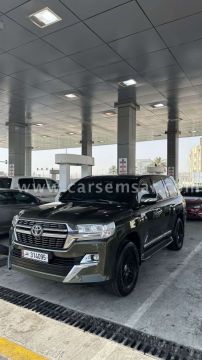 2014 Toyota Land Cruiser GXR