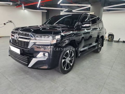 2021 Toyota Land Cruiser GXR Grand Touring