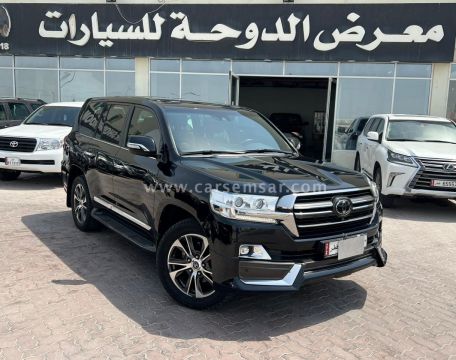 2020 Toyota Land Cruiser VXR Grand Touring S