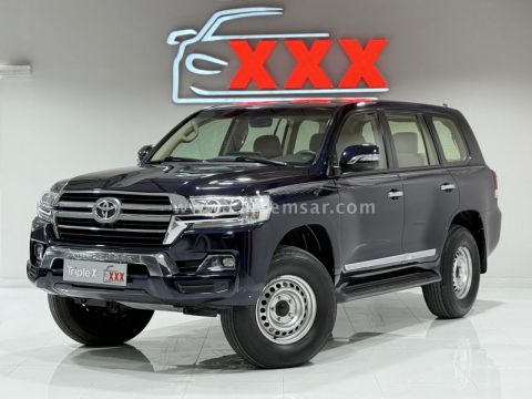 2019 تويوتا لاند كروزر GXR V8
