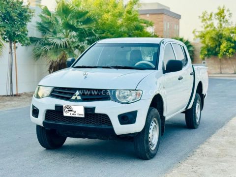 2015 Mitsubishi L200