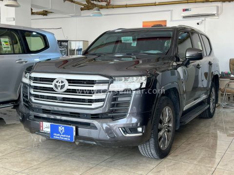 2024 Toyota Land Cruiser GXR Twin Turbo