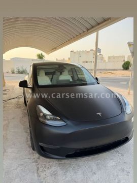 2023 Tesla Model Y Performance