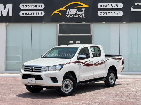 2022 تويوتا هايلكس 2.7 4x4