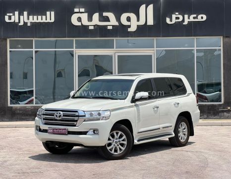 2018 Toyota Land Cruiser VXR