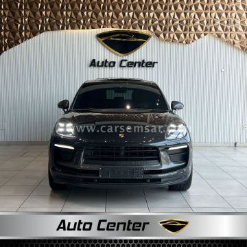 2024 Porsche Macan Turbo