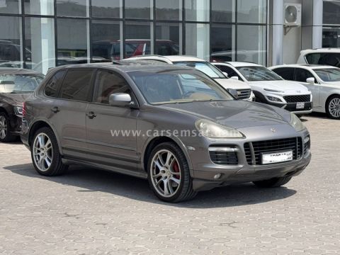 2010 Porsche Cayenne GTS