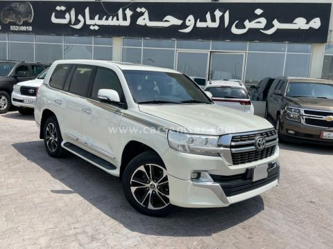 2015 Toyota Land Cruiser VXR