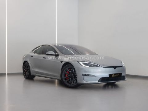2024 Tesla Model S Plaid